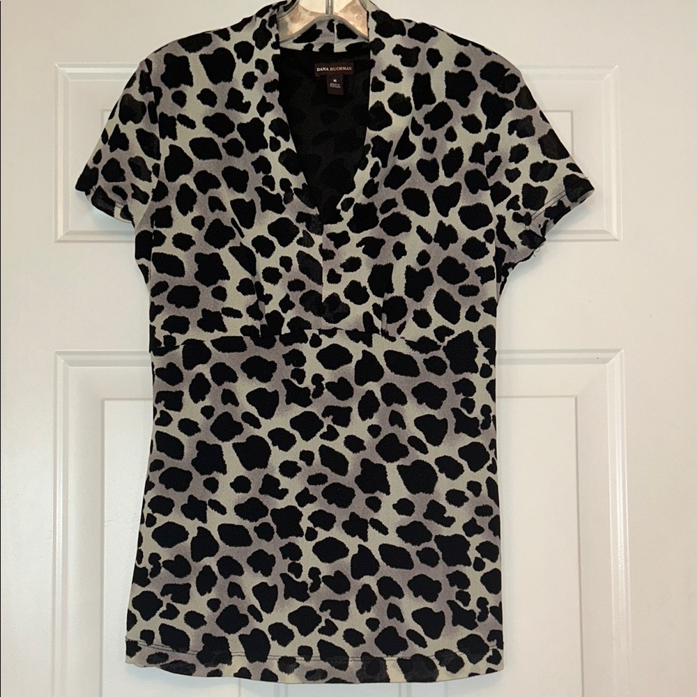 Dana Buchman Leopard Mesh Blouse M Black/Gray V-Neck Stretch Lined Whimsigoth